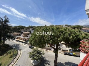 Property grounds - Lovely apt 4 min to beach & center, terrace, parking (Platja d'Aro)