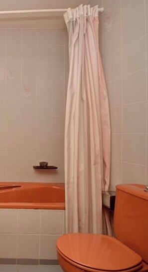 Bathroom - Apartment 50m from beach with pool in Platja d'Aro (Platja d'Aro)