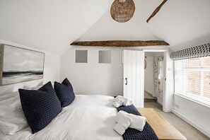 2 soverom, strykejern/-brett, wi-fi (inkludert) og sengetøy