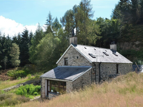 Exterior - Cae'n Y Coed Cottage (Talsarnau)