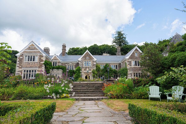 Front of property - Lewtrenchard Manor (Okehampton)