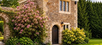 Lewtrenchard Manor