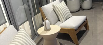 Luxury coastal townhouse only minutes from beach, restaurants and shops.