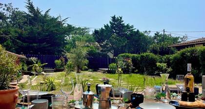 House of Dreams at the Ocean in typical Cap Ferret style