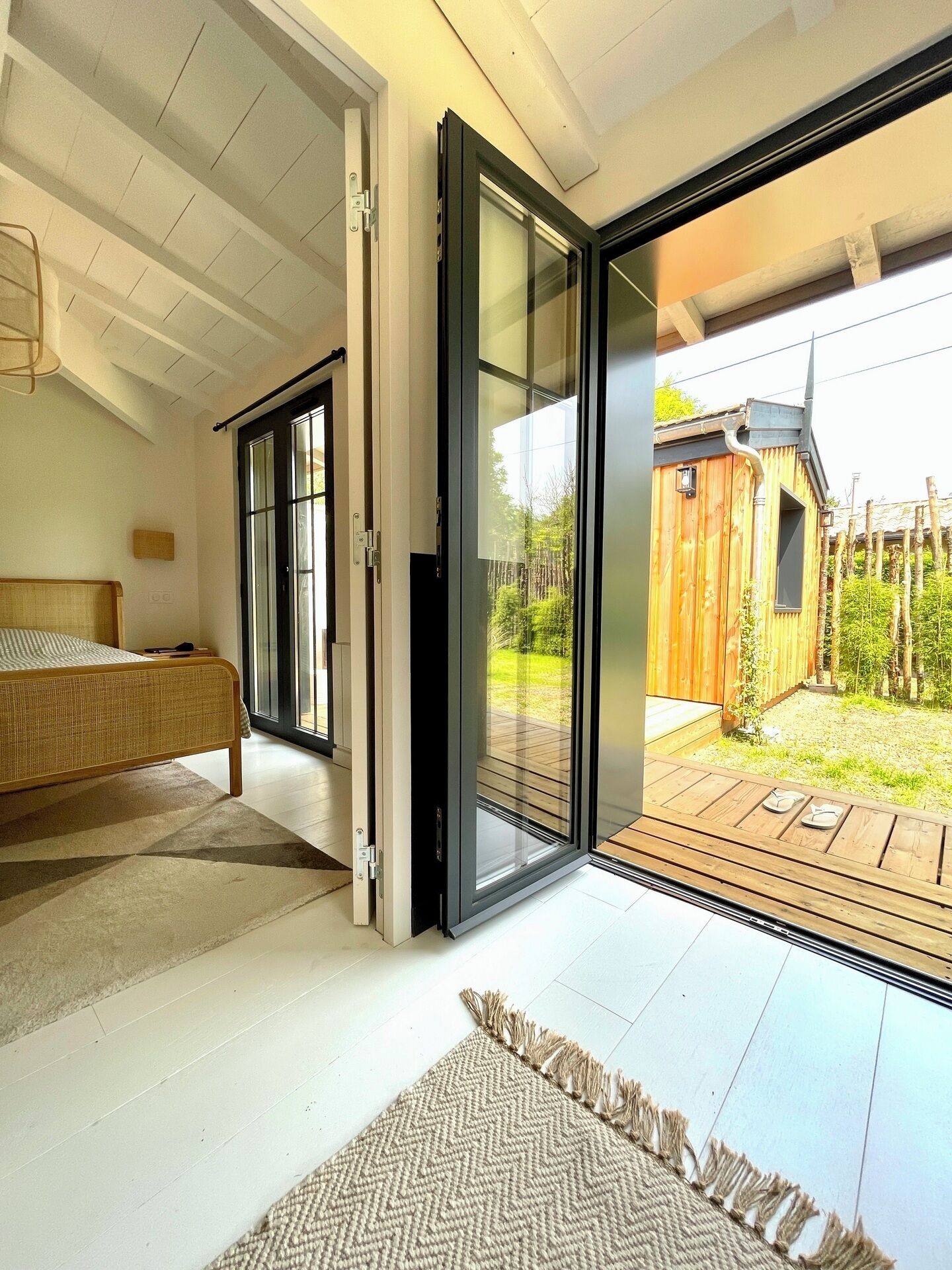 4 عدّة غرف نوم ومكواة/لوح كي وسرير سفر وواي فاي مجانًا