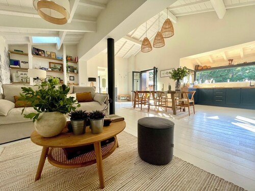 House of Dreams at the Ocean in typical Cap Ferret style
