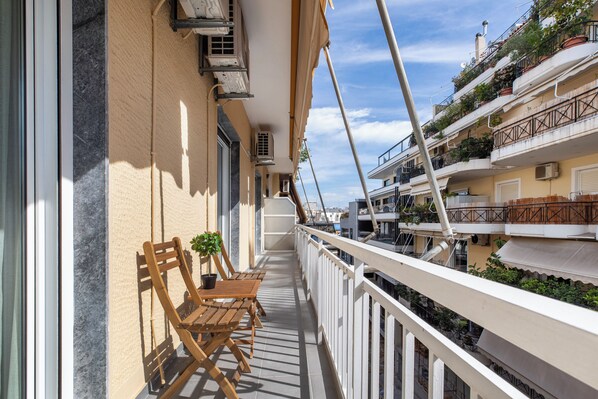 Apartment, 2 Bedrooms, Kitchen, City View | Balkoni