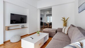 อพาร์ทเมนท์, 2 ห้องนอน, ห้องครัว, วิวเมือง | ห้องนั่งเล่น