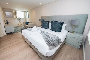 7 soverom, safe på rommet, strykejern/-brett og reiseseng for barn