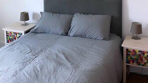 3 bilik tidur, Wi-fi percuma, cadar katil