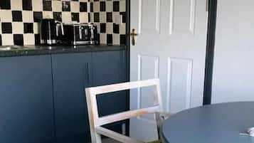 Apartment | Dining
