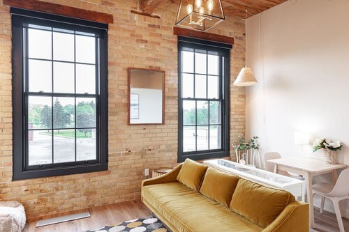 Bradshaw Lofts: The Foundry