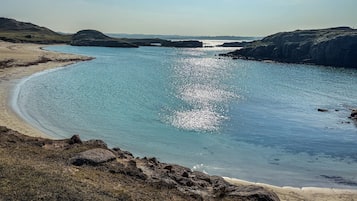 Sun-loungers, beach towels
