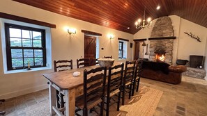 تناول الطعام