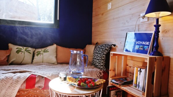 2 bedrooms