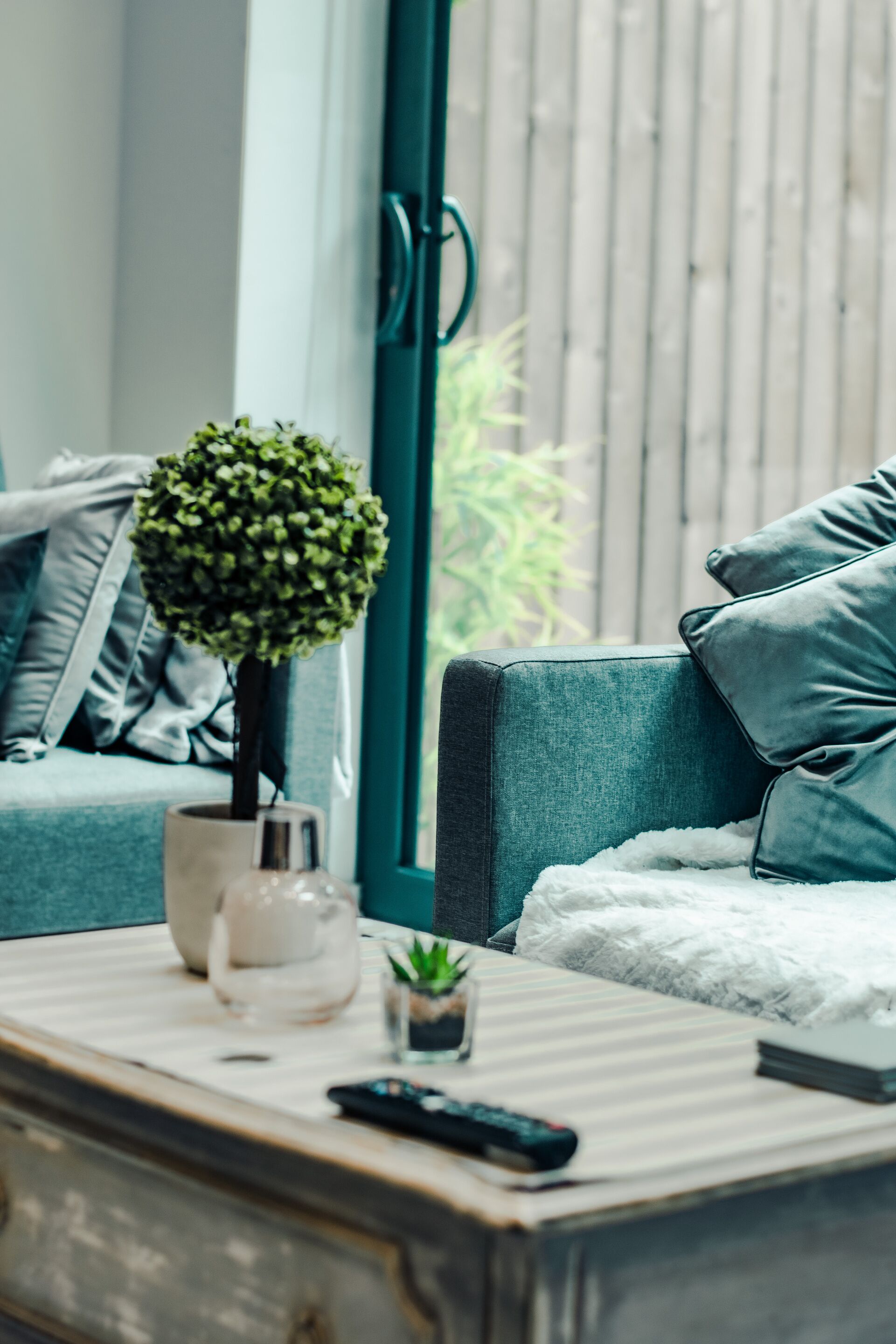 Living Room / Lounge