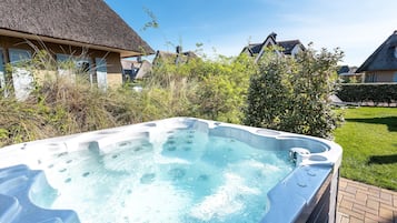 Villa (Villa Comfort Wellness Plus 6) | Tina profunda
