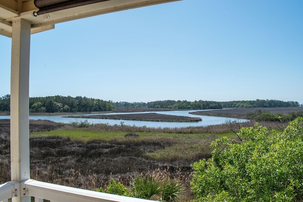 Vue depuis lâhĂ©bergement