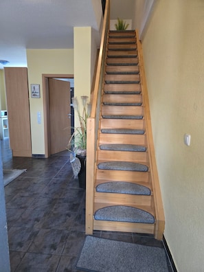 Appartement Duplex, 2 chambres, animaux de compagnie interdits, en front de plage