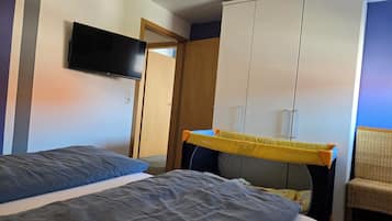 Duplex, 2 Bedrooms, Pets not allowed, Beachfront | In-room safe, desk, laptop workspace, blackout curtains