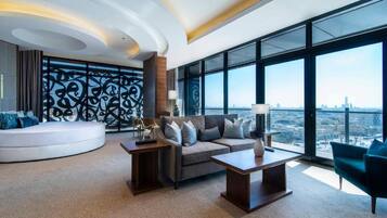 55-cm flat-screen TV with satellite channels