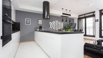 Microwave, oven, stovetop