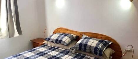 2 Schlafzimmer, Bügeleisen/Bügelbrett, WLAN, Bettwäsche