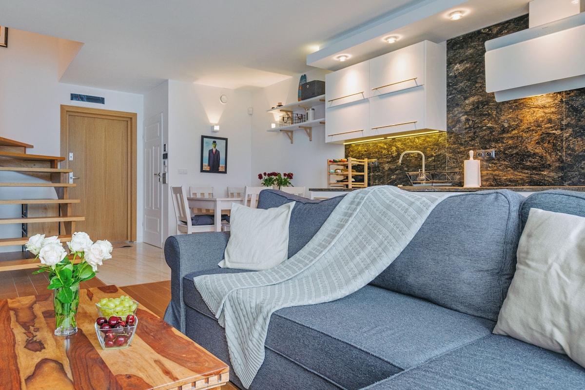 Apartament (2.7) | Living area | Flat-screen TV