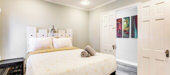 3 Mi to Dtwn: Historic Gem w/ City Views in Dallas