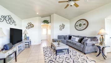 House (3 Bedrooms) | Bahagian dalam