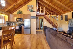 Talo (2 Bedrooms) | Sisätilat