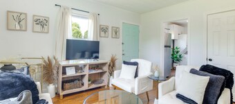 3 Mi to Downtown: Getaway in Richmond