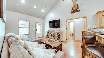 Talo (3 Bedrooms) | SisÀtilat