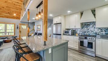 Nhà (4 Bedrooms) | Nội thất