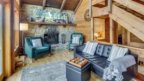 House (3 Bedrooms) | Front of property - Ellijay Cabin 7 Mi to Dtwn: Hot Tub & Mtn Views (Ellijay)