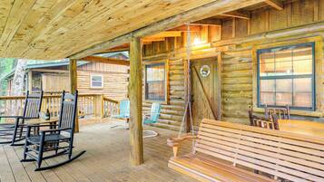 House (1 Bedroom) | Interior