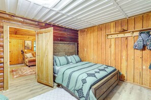 House (1 Bedroom) | Interior