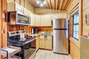 House (1 Bedroom) | Interior