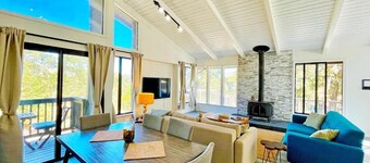 Modern Yosemite Cabin, 15min Bass Lake, Sleeps 8