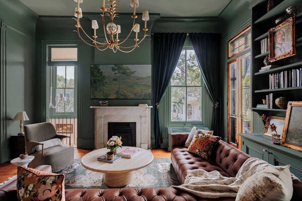 Televisor i oficines 