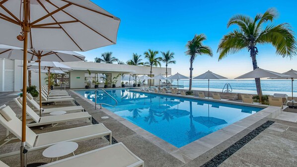 Pool - Panoramic Hot Tub Oceanview Luxury 4BR Penthouse (Puerto Vallarta)