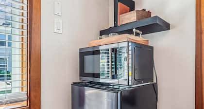 The Harrison Inn * Studio - New Listing!