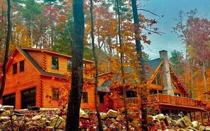 Exterior - **BRAND NEW** Incredible Luxury Log Home Elevated Above Sebago Lake (Naples)