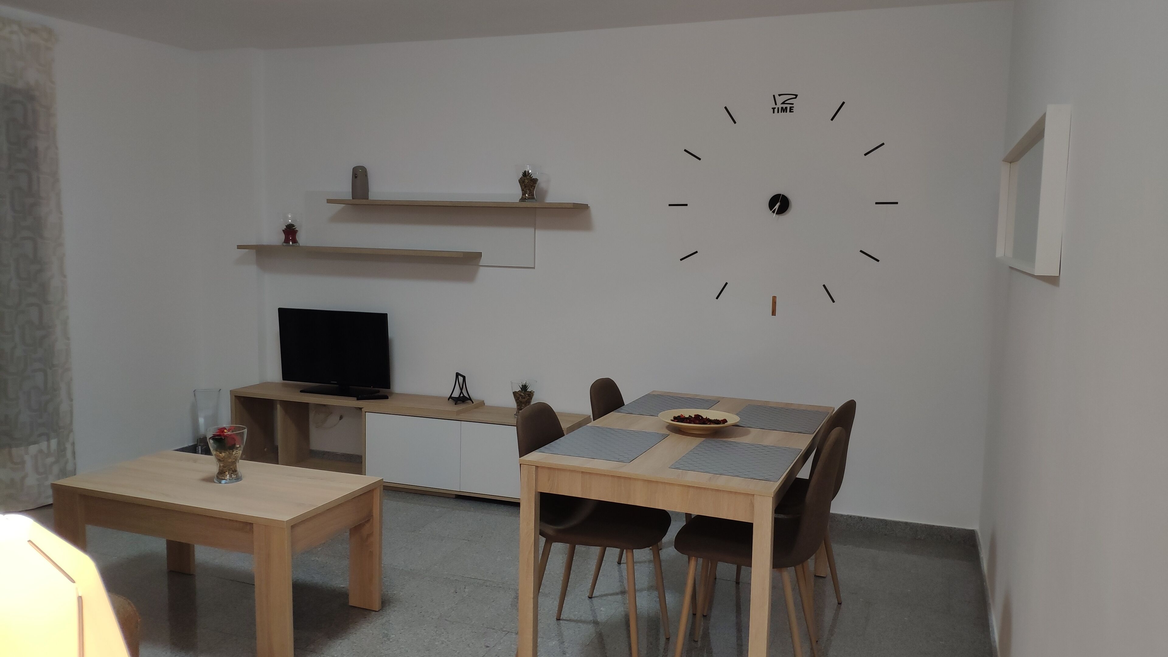 อพาร์ทเมนท์, 2 ห้องนอน | ห้องนั่งเล่น