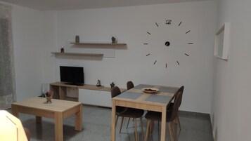 公寓, 2 间卧室 | 客厅