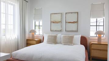 8 bedrooms, iron/ironing board, WiFi, bed sheets