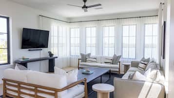 Fernseher, Stereoanlage, Arbeitsbereiche