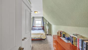 House, 2 Bedrooms