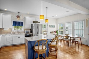 House, 4 Bedrooms | Private kitchen | Fridge, oven, coffee/tea maker, toaster - Harkers Haven 4 Bedroom Home (Harkers Island)