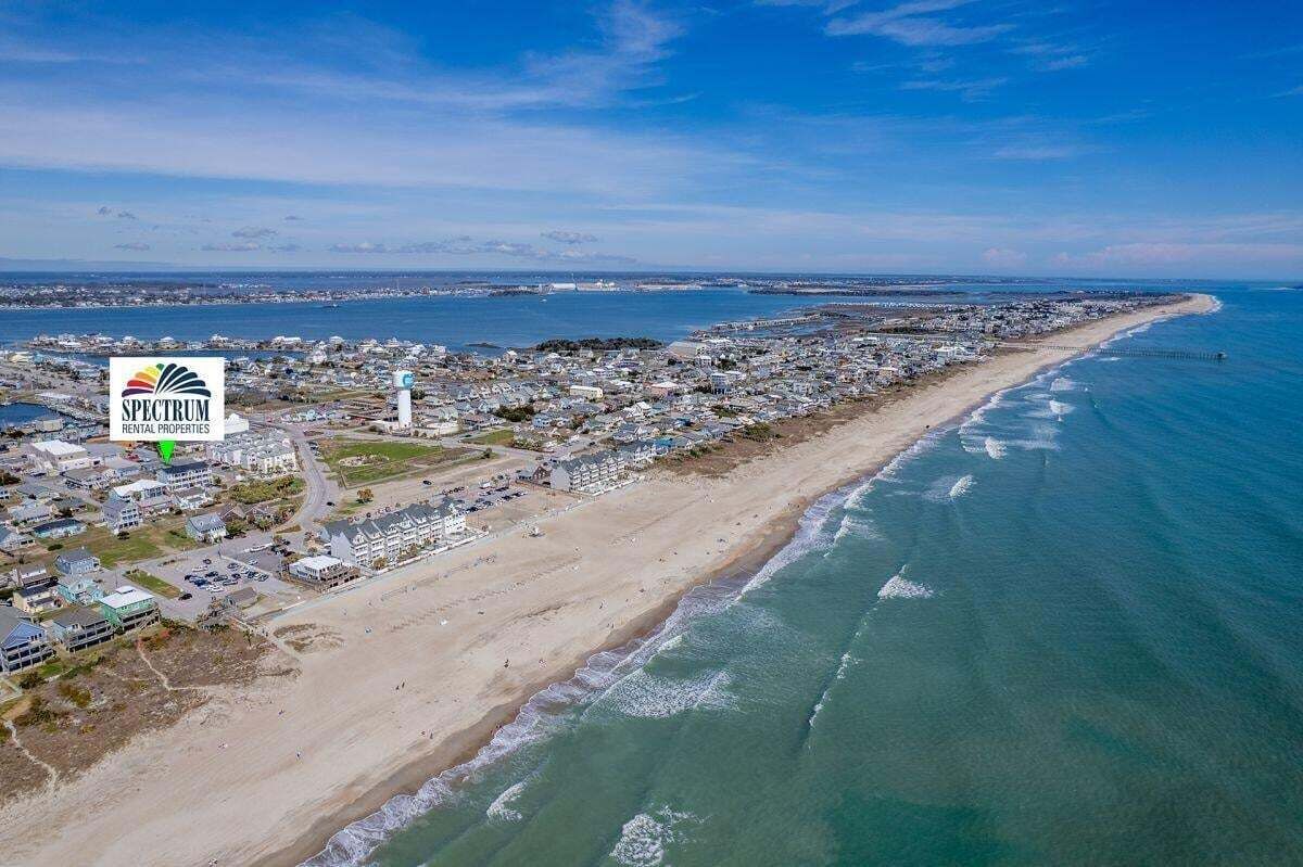 Condo, 3 Bedrooms | Beach